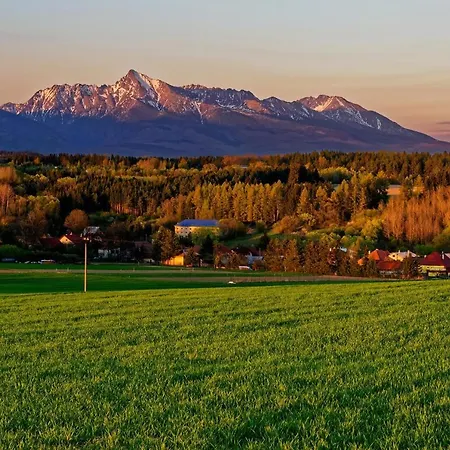 Flexihome Sk - Bellova - Brand New - Neftflix - Private Parking