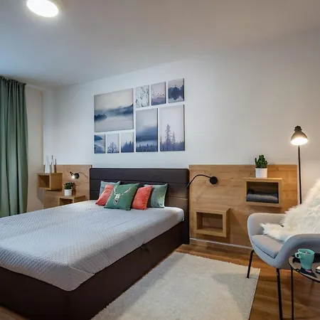 Flexihome Sk - Bellova - Brand New - Neftflix - Private Parking