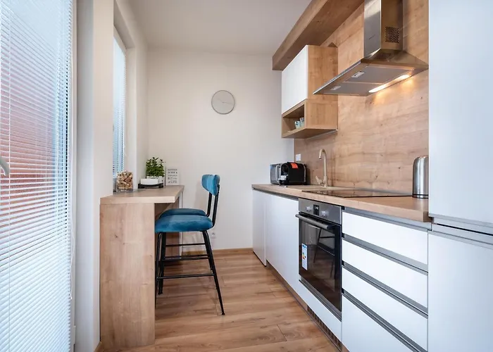 Flexihome Sk - Bellova - Brand New - Neftflix - Private Parking Liptovský Mikuláš